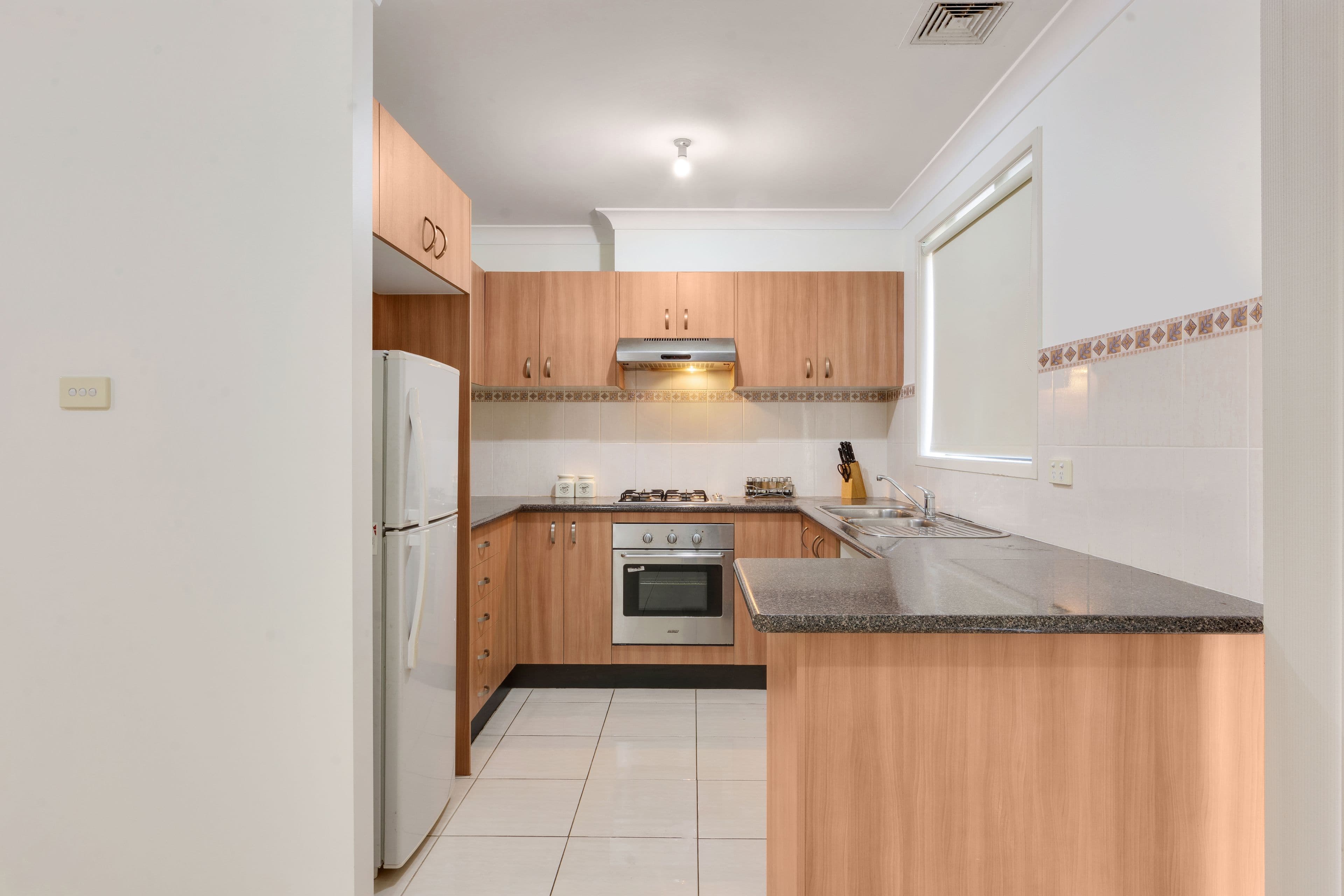 2-6 Baldwin Avenue, Glenfield NSW 2167, Glenfield - Thumbnail 3
