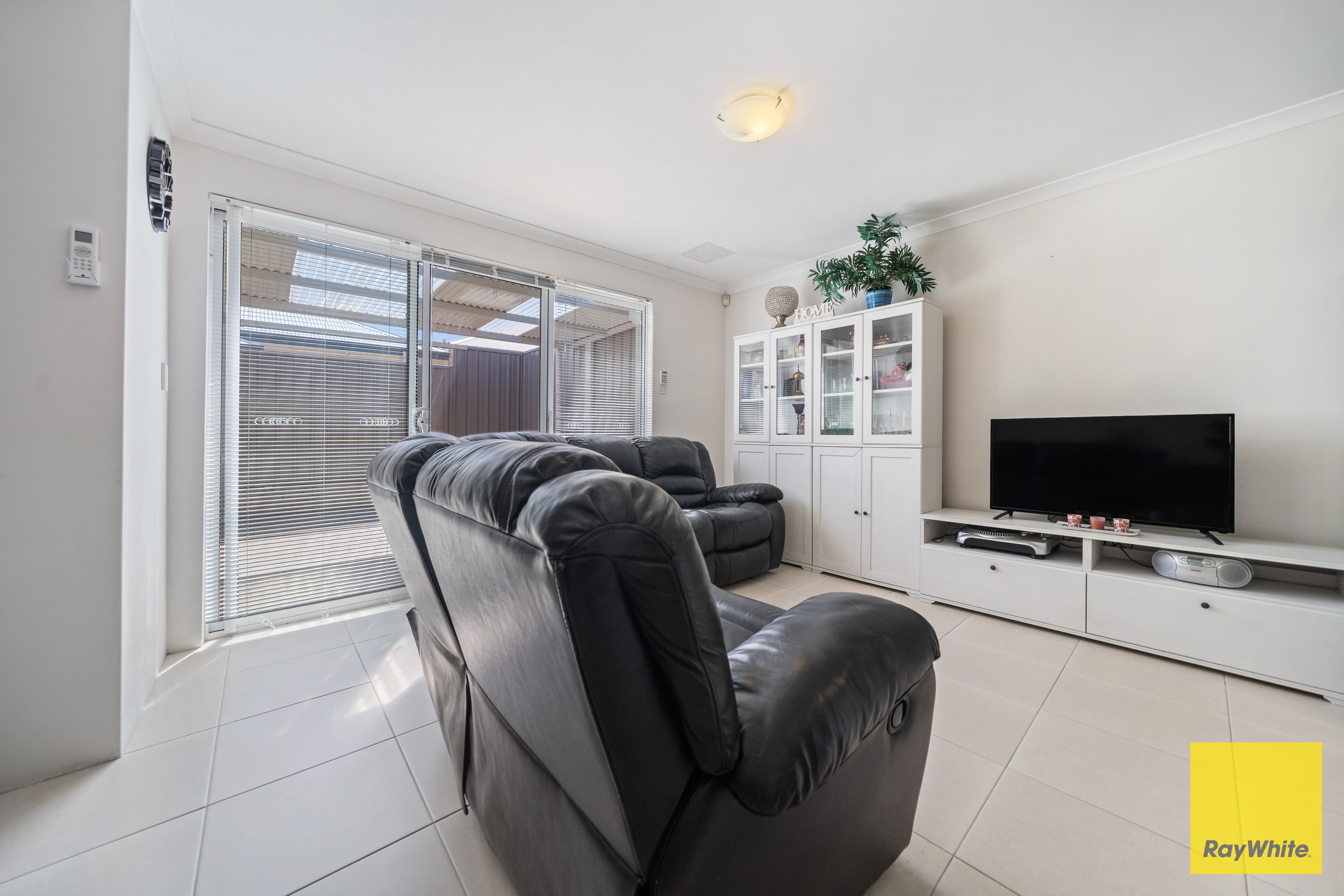 20A Mentone Road, Balga WA 6061, Balga - Thumbnail 7