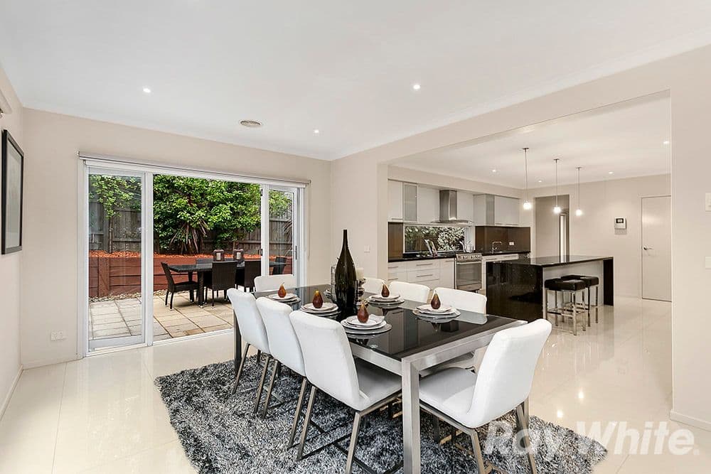 2 Manchester Place, Mulgrave VIC 3170, Mulgrave - Thumbnail 3