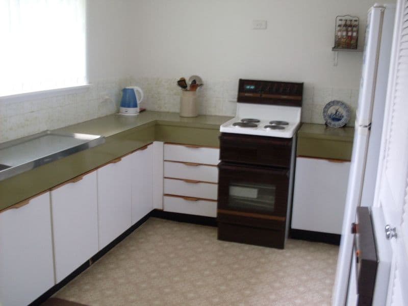7 Evans Parade, PARKES NSW 2870, Parkes - Thumbnail 7