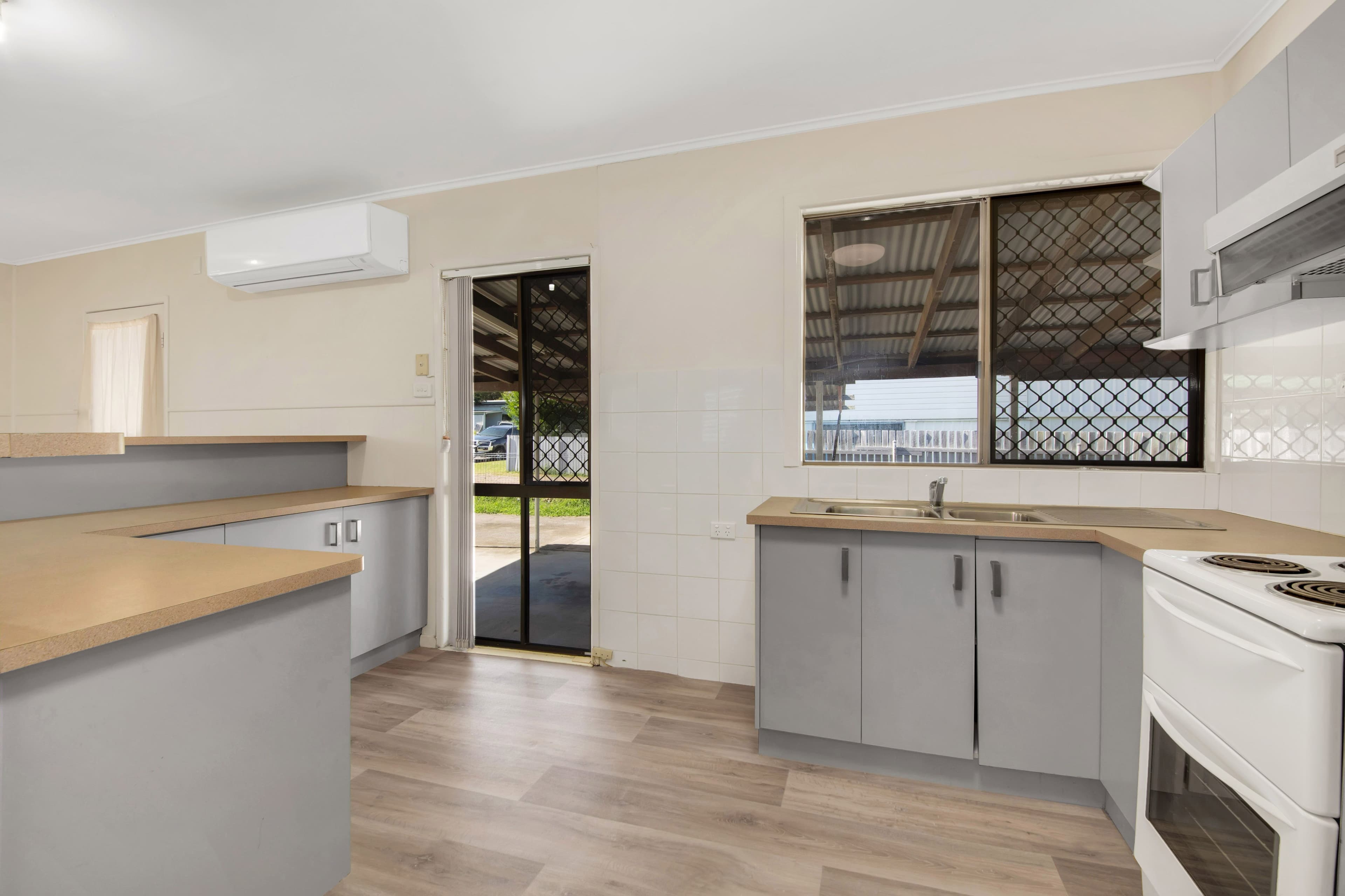 1a Rossella Street, West Gladstone QLD 4680, West Gladstone - Thumbnail 4