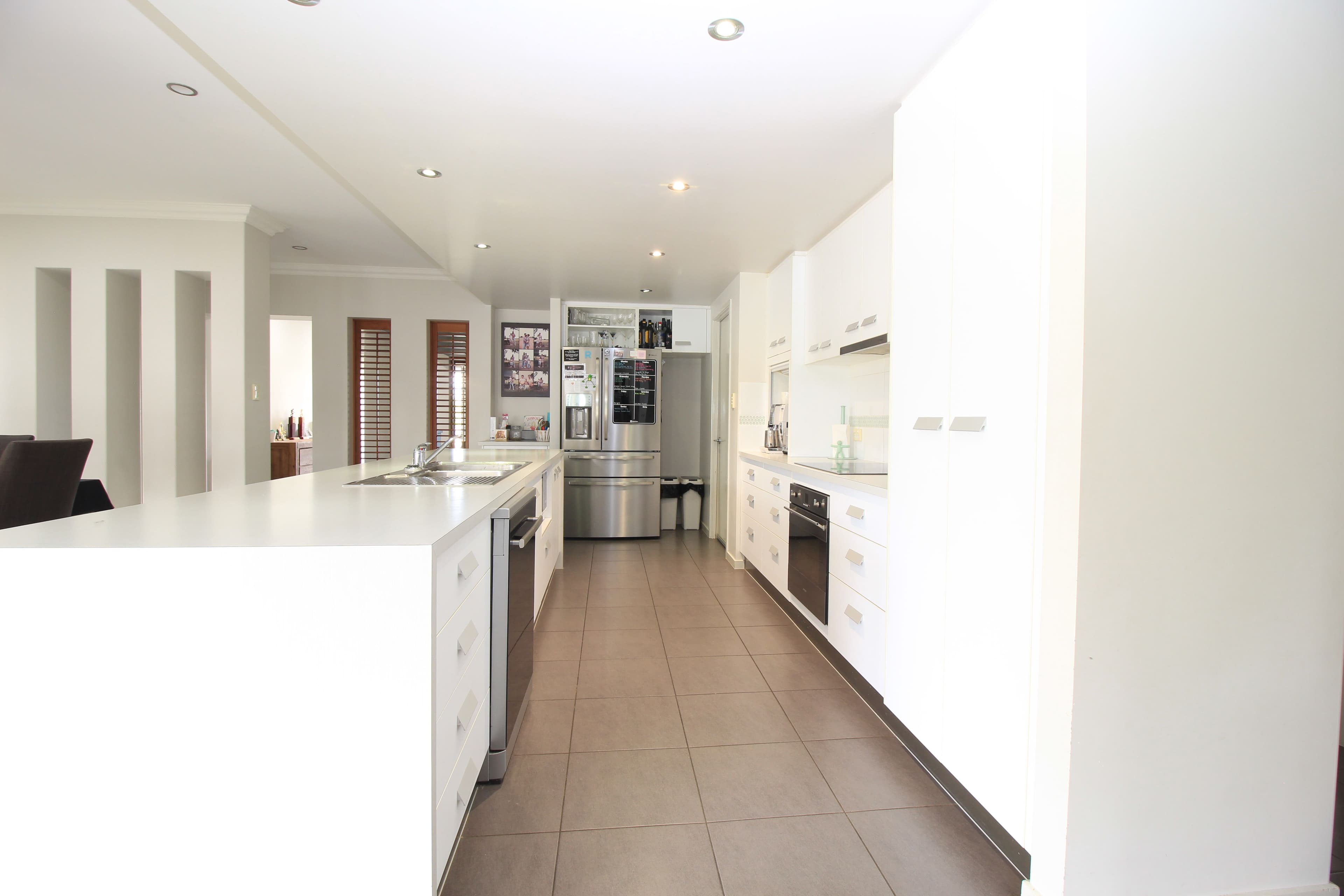 25 Desgrand Street, Emerald QLD 4720, Emerald - Thumbnail 4