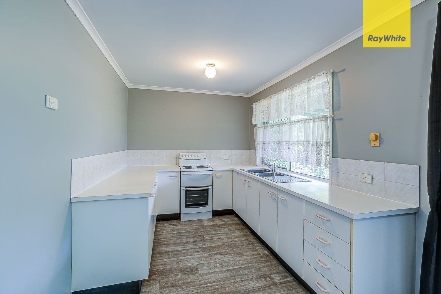 36 Yalumba Street, Kingston QLD 4114, Kingston - Thumbnail 8