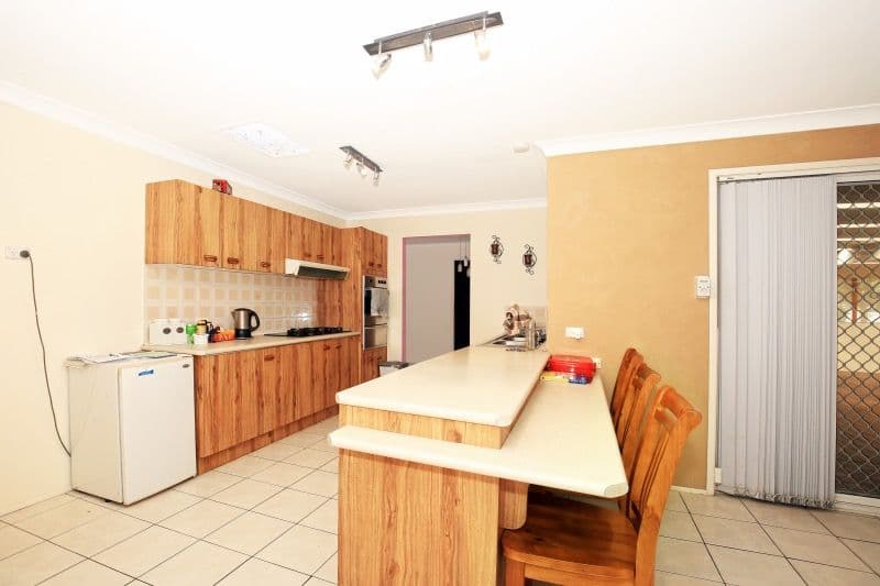 5 Amalfi Cresent, Nowra NSW 2541, Nowra - Thumbnail 3