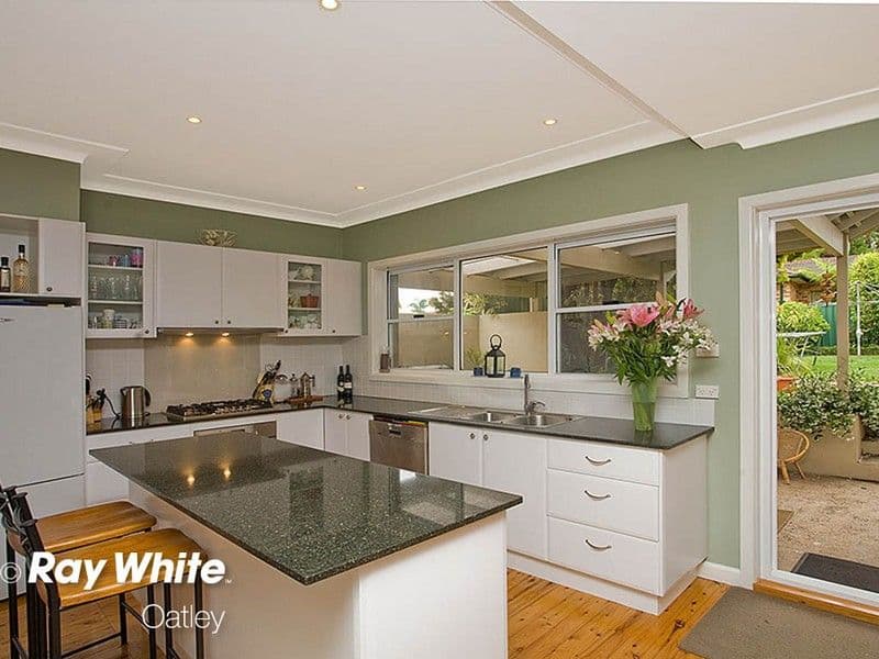 8 Charles Street, OATLEY NSW 2223, Oatley - Thumbnail 3