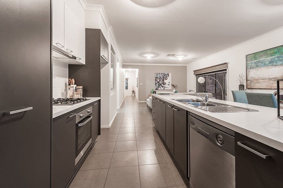 58 Ardsley Circuit, Craigieburn VIC 3064, Craigieburn - Thumbnail 3