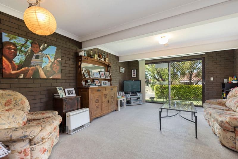 33 Thirteenth Avenue, Kedron QLD 4031, Kedron - Thumbnail 5