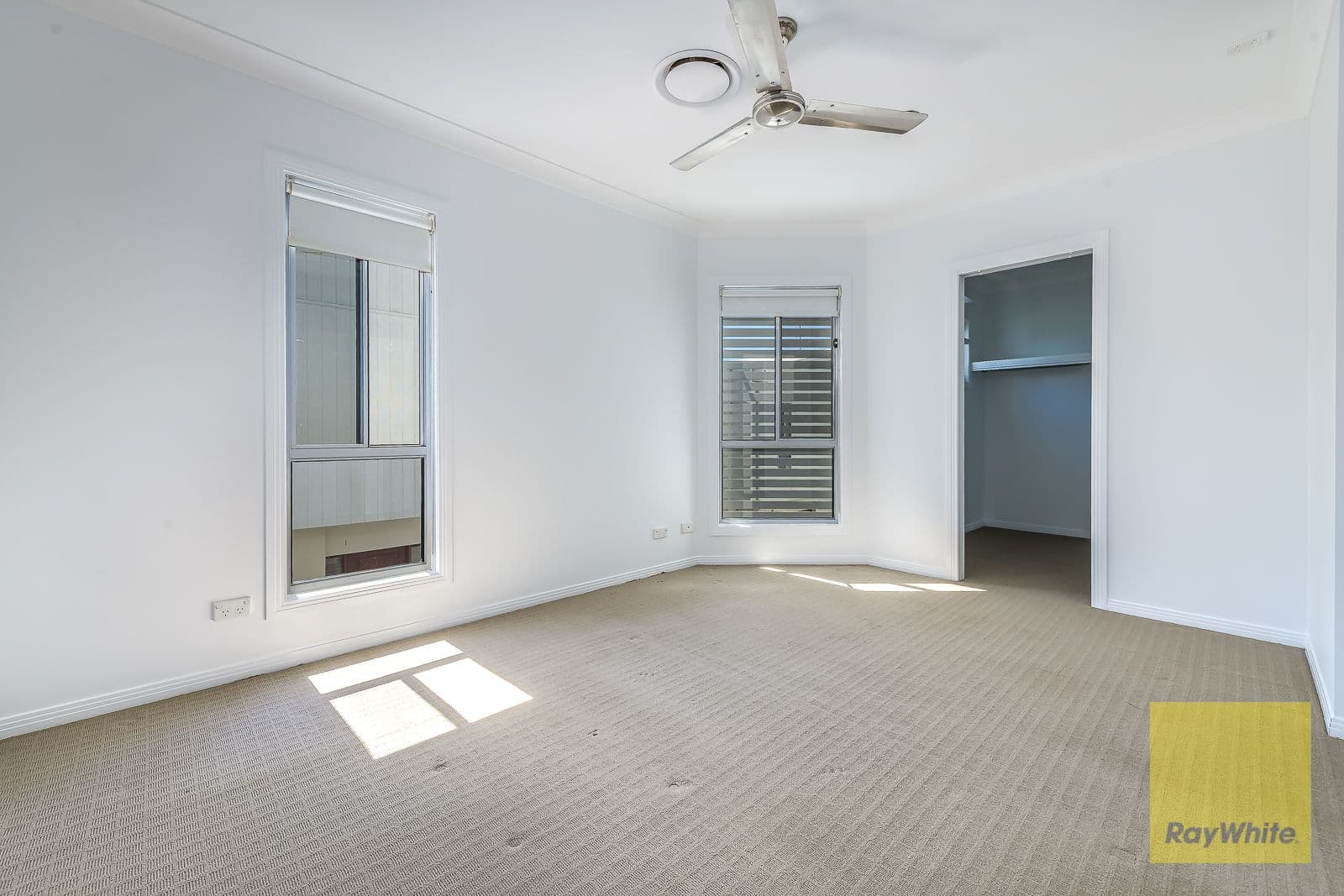 5-7 Ashbourne Terrace, Biggera Waters QLD 4216, Biggera Waters - Thumbnail 5