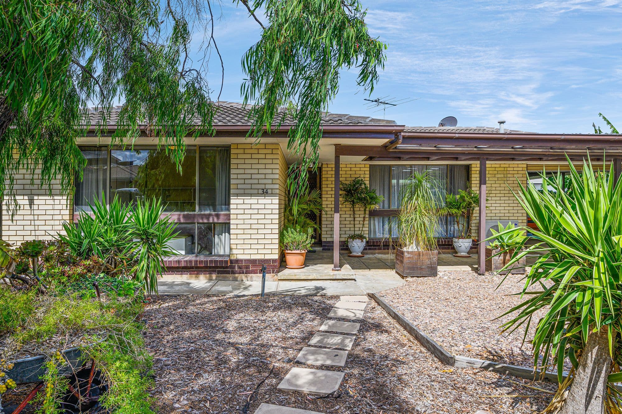 34 Clovelly Avenue, Christies Beach SA 5165, Christies Beach - Thumbnail 2