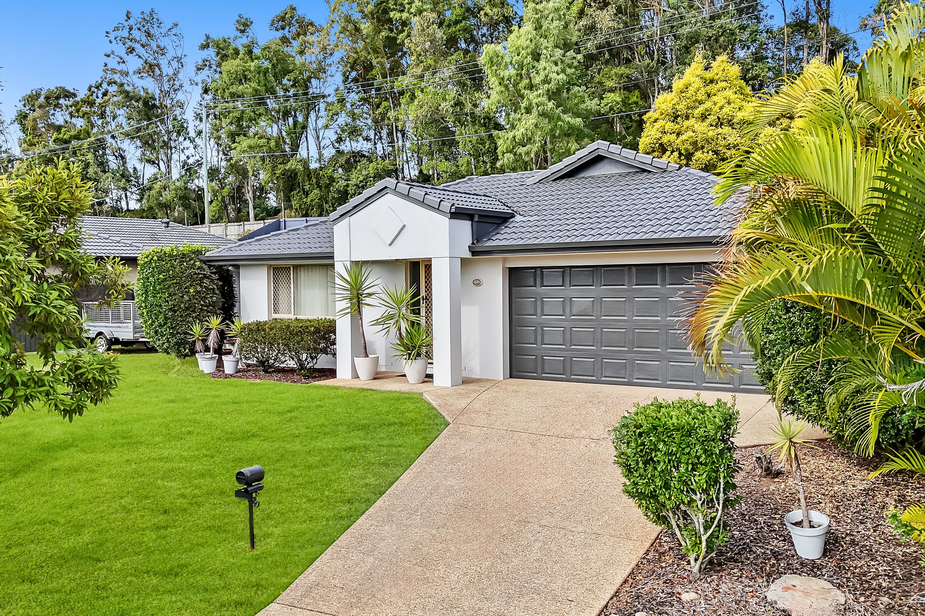 11 Paddy Place, Oxenford QLD 4210, Oxenford - Thumbnail 3