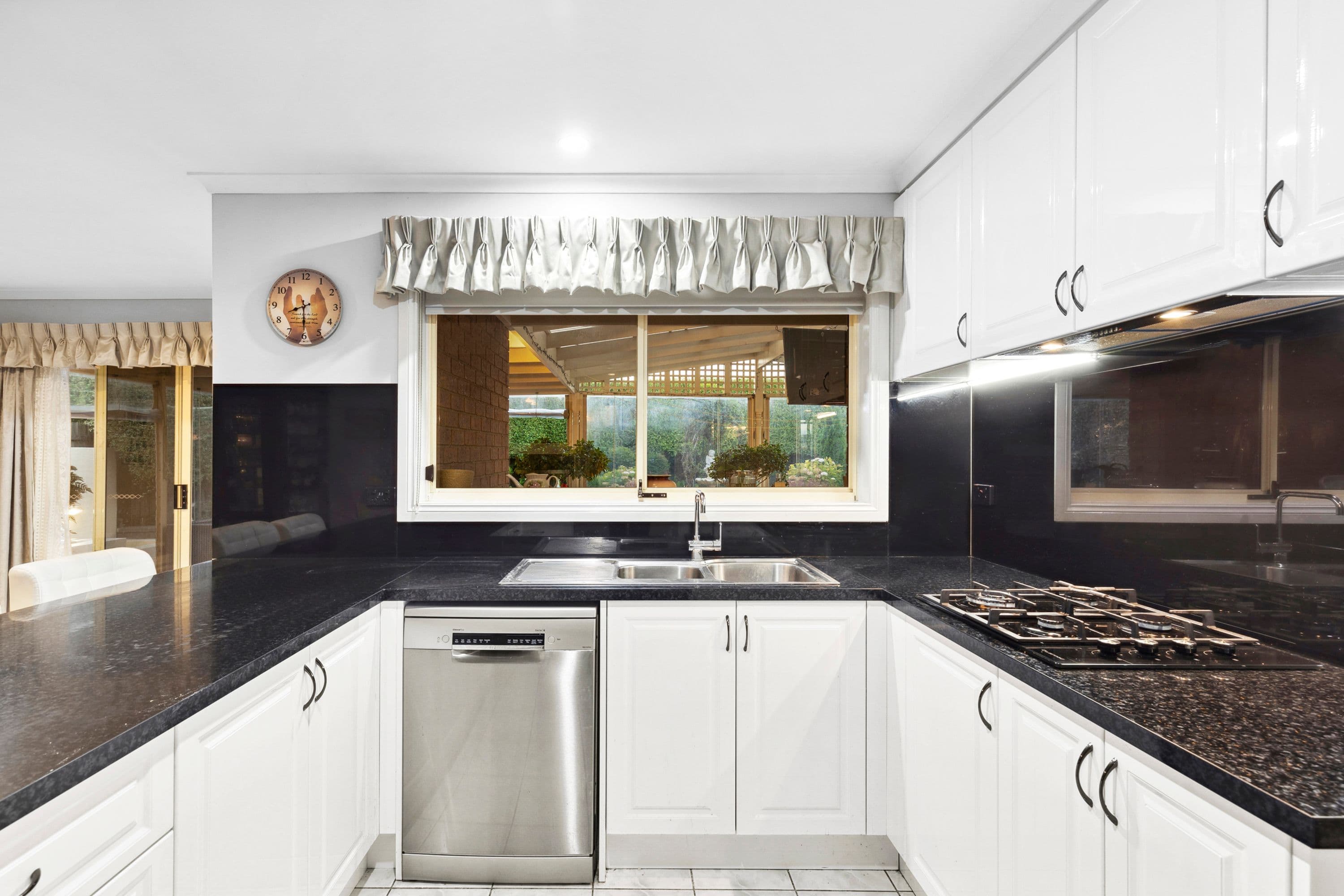9 Marina Court, Lara VIC 3212, Lara - Thumbnail 5