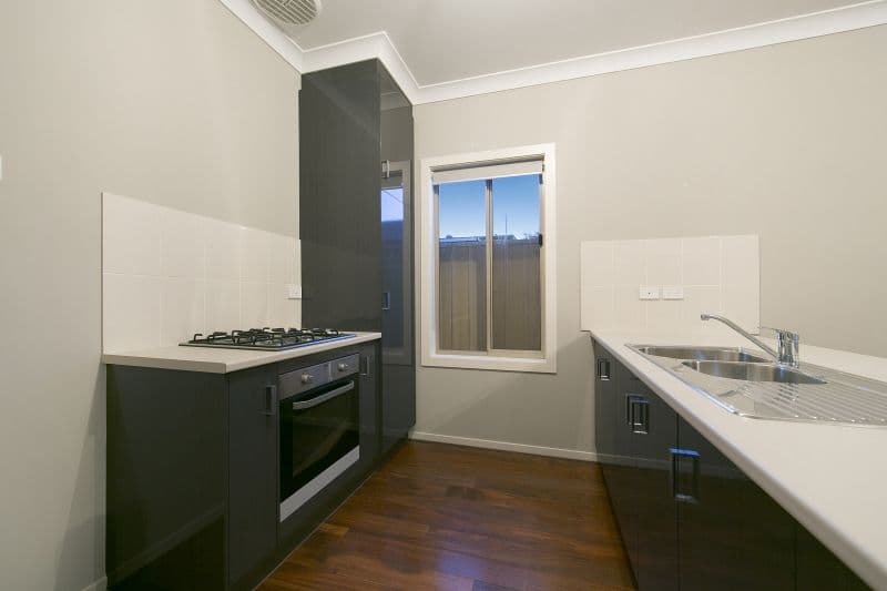 36 Hillsea Avenue, CLEARVIEW SA 5085, Clearview - Thumbnail 5