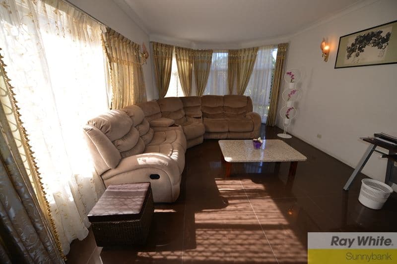 8 Pinecroft Close, CALAMVALE QLD 4116, Calamvale - Thumbnail 4