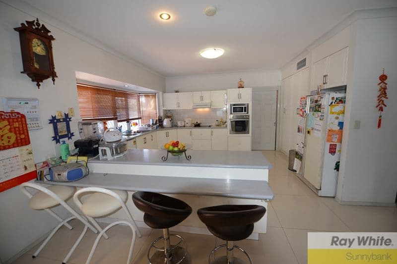 8 Pinecroft Close, CALAMVALE QLD 4116, Calamvale - Thumbnail 7