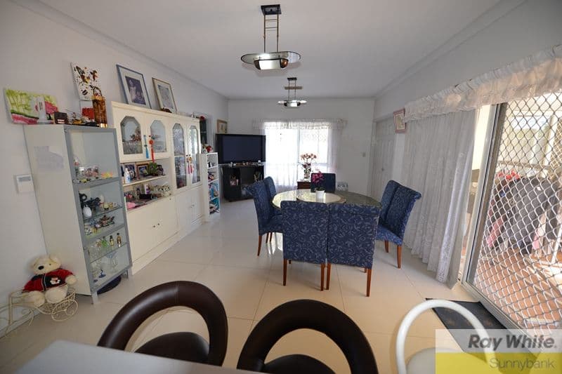 8 Pinecroft Close, CALAMVALE QLD 4116, Calamvale - Thumbnail 8
