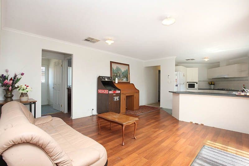 30 Valleyview Crescent, Hackham West SA 5163, Hackham West - Thumbnail 4