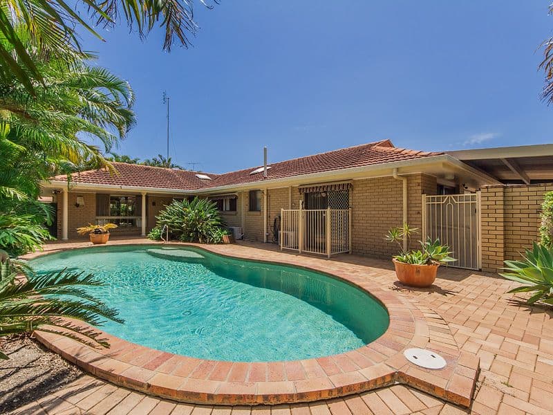 31 Manakin Avenue, Burleigh Waters QLD 4220, Burleigh Waters - Image 1
