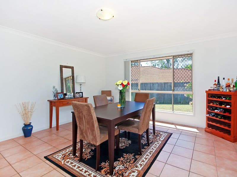 4 Chestnut Place, FOREST LAKE QLD 4078, Forest Lake - Thumbnail 5