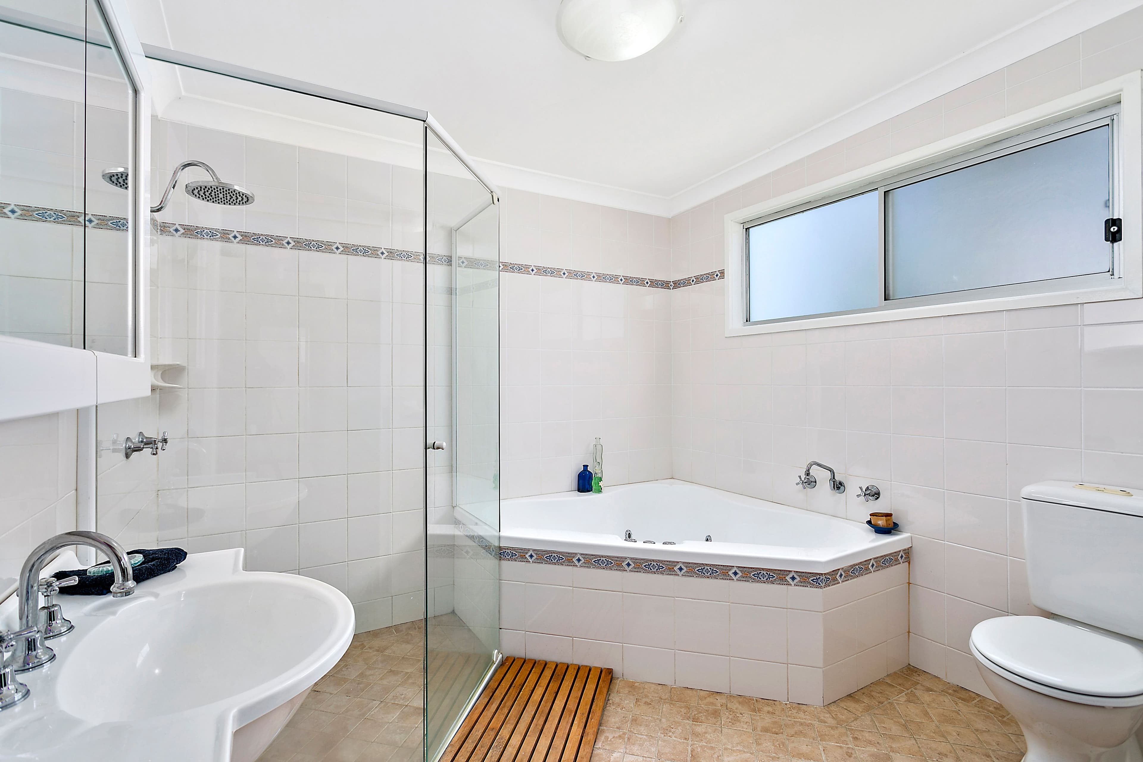 19 Macquarie Street, Albion Park - Thumbnail 3