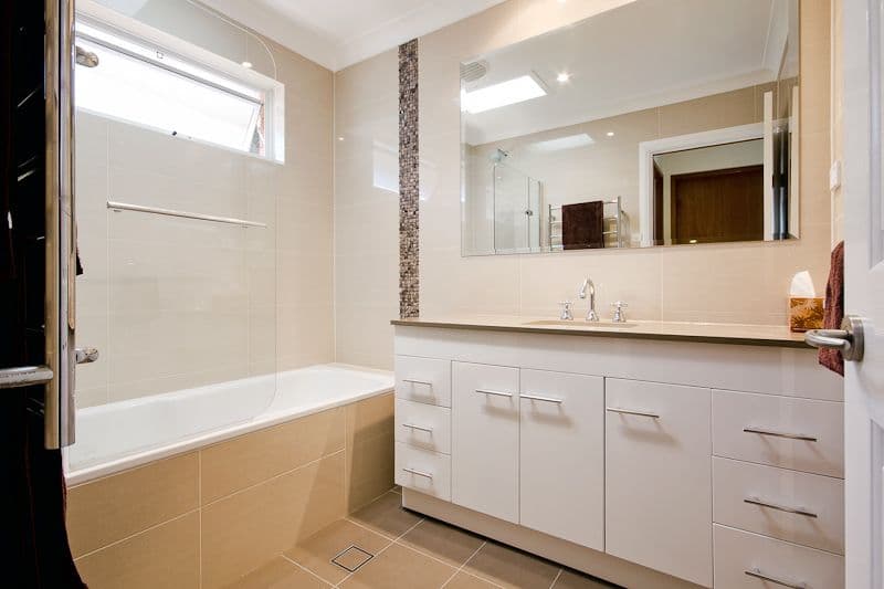 40 Ambleside Drive, CASTLE HILL NSW 2154, Castle Hill - Thumbnail 5