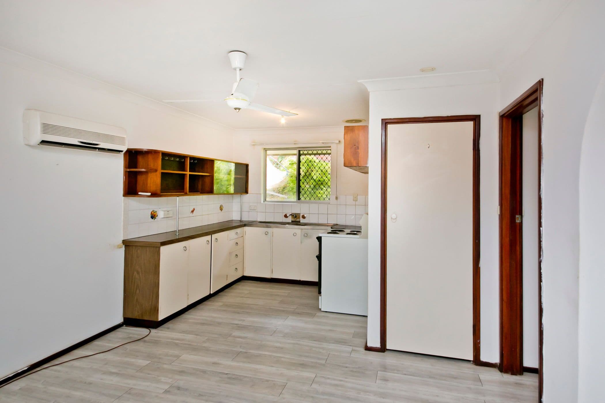 8 Alsace Street, Carine WA 6020, Carine - Thumbnail 5