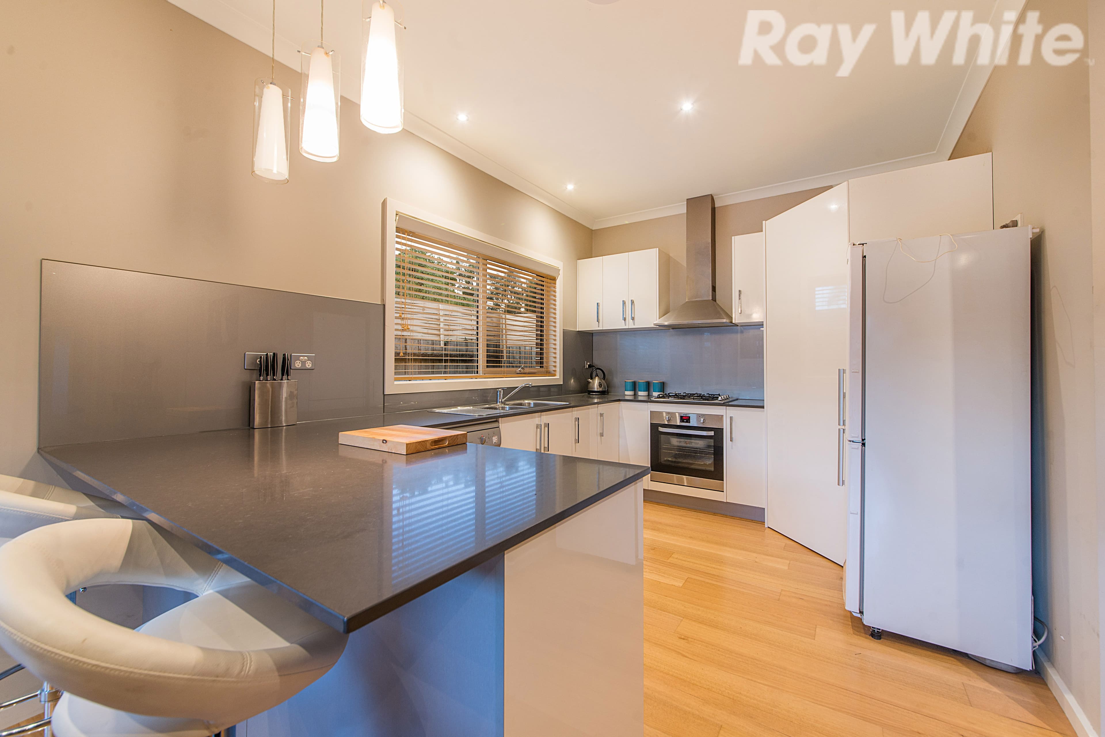 62 Liverpool Road, Kilsyth VIC 3137, Kilsyth - Thumbnail 2