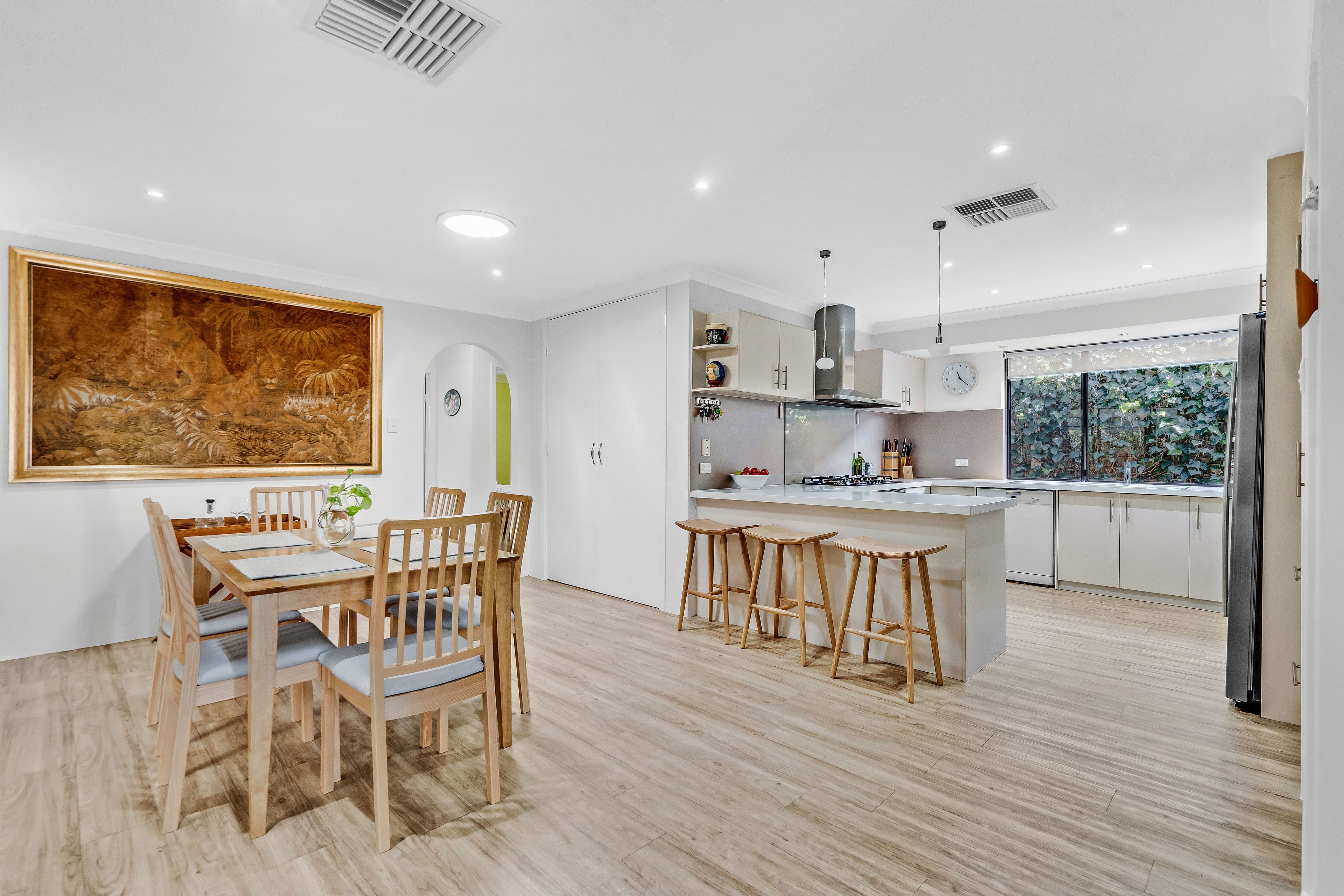 37 Peelwood Parade, Halls Head WA 6210, Halls Head - Thumbnail 2