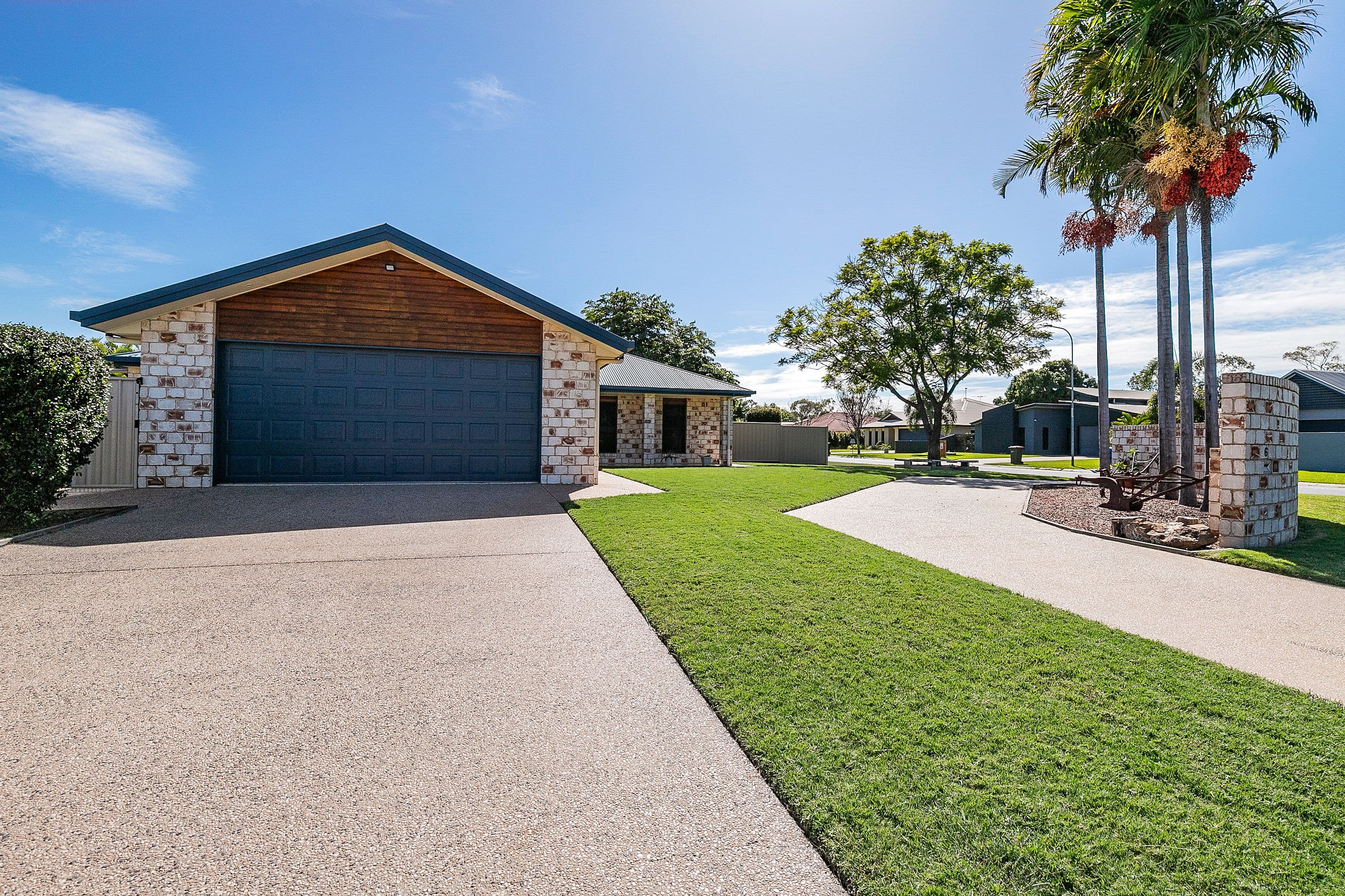 6 Carrington Place, Emerald QLD 4720, Emerald - Image 1