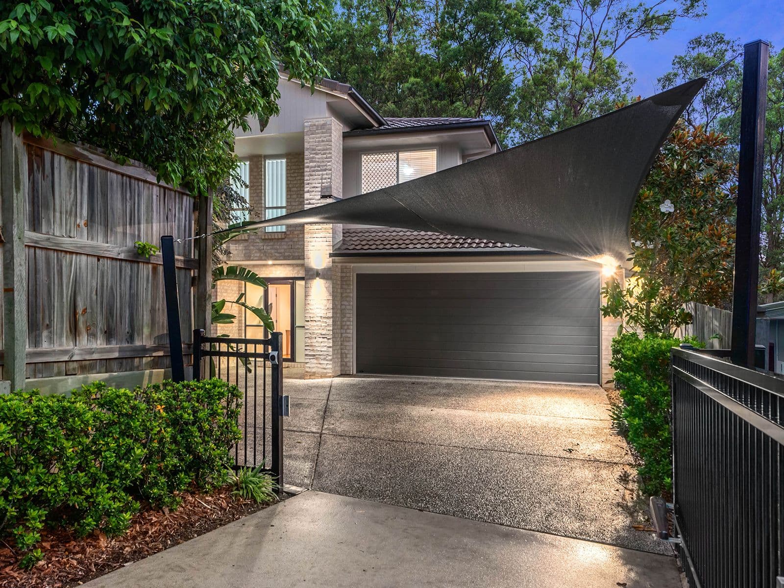 5 Colvillea Court, Everton Hills QLD 4053, Everton Hills - Thumbnail 2