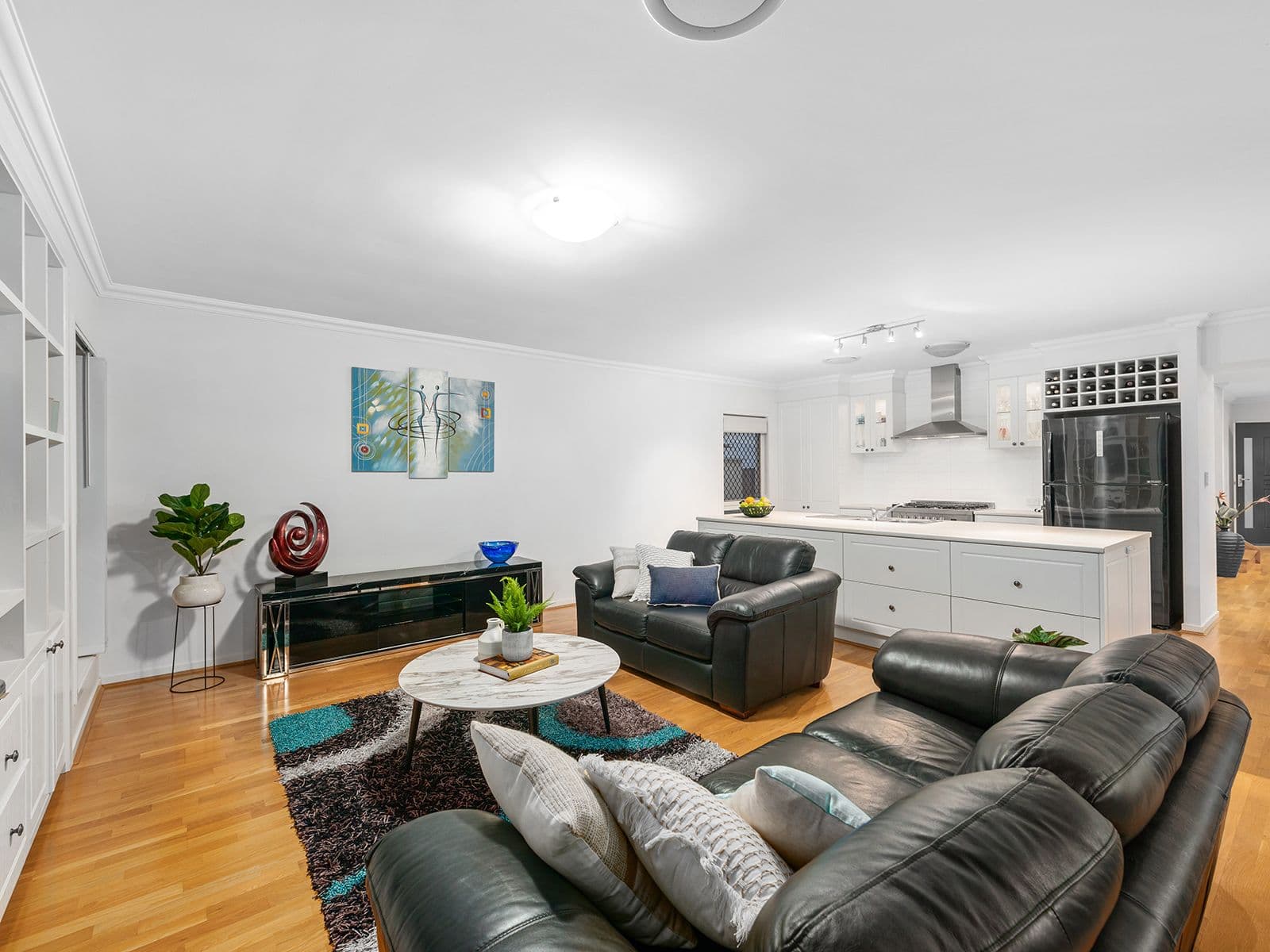 5 Colvillea Court, Everton Hills QLD 4053, Everton Hills - Thumbnail 4