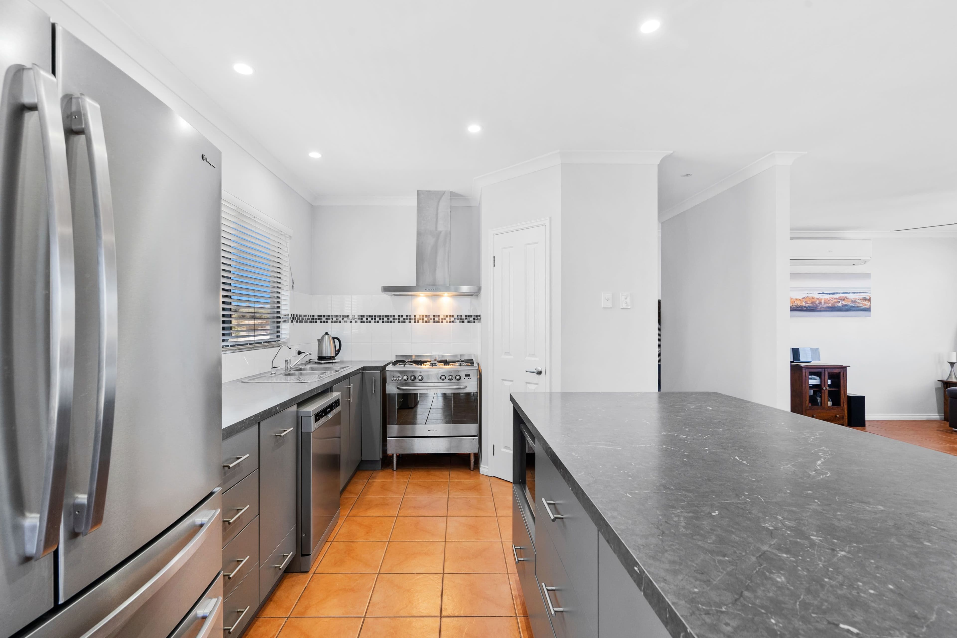 20 Mcpharlin Avenue, Quinns Rocks WA 6030, Quinns Rocks - Thumbnail 8