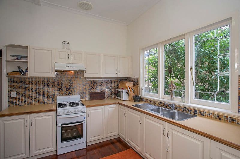 6 Stuart Street, GREENMOUNT WA 6056, Greenmount - Thumbnail 6