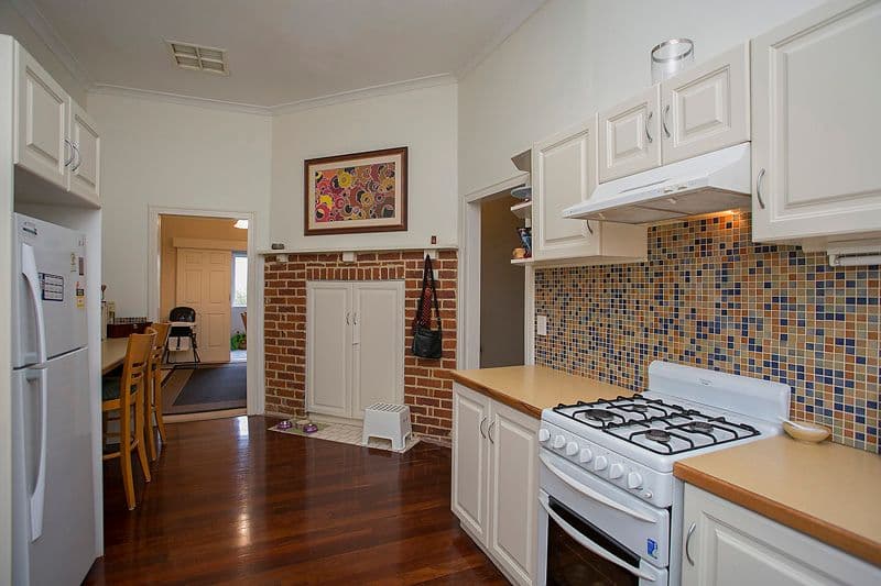 6 Stuart Street, GREENMOUNT WA 6056, Greenmount - Thumbnail 7