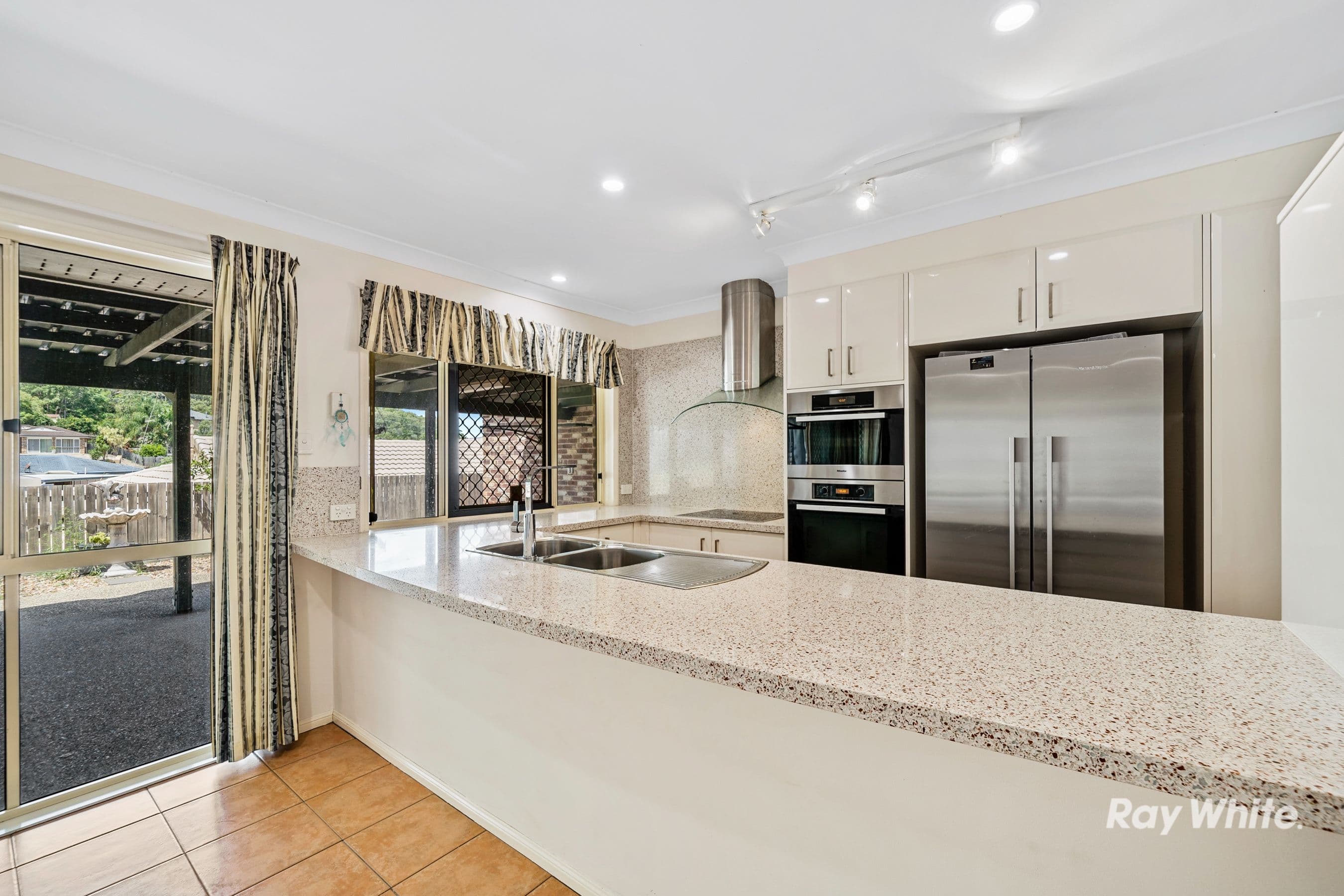 7 Goodrick Court, Mount Warren Park QLD 4207, Mount Warren Park - Thumbnail 8