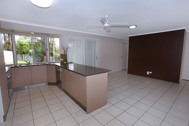 13 Renison Drive, KULUIN QLD 4558, Kuluin - Thumbnail 5