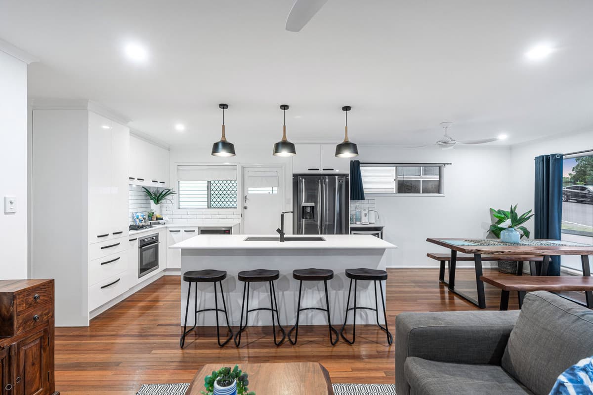 58 Wassell Street, Wynnum - Thumbnail 3