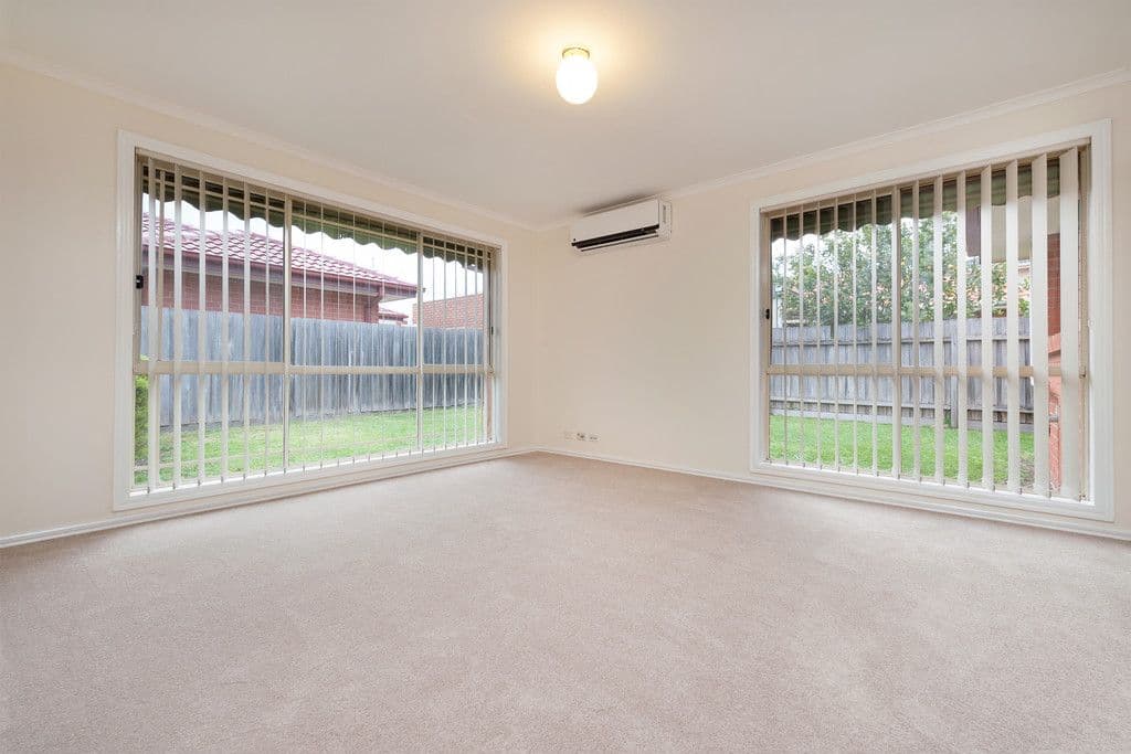 31 Northern Crescent, Craigieburn VIC 3064, Craigieburn - Thumbnail 4