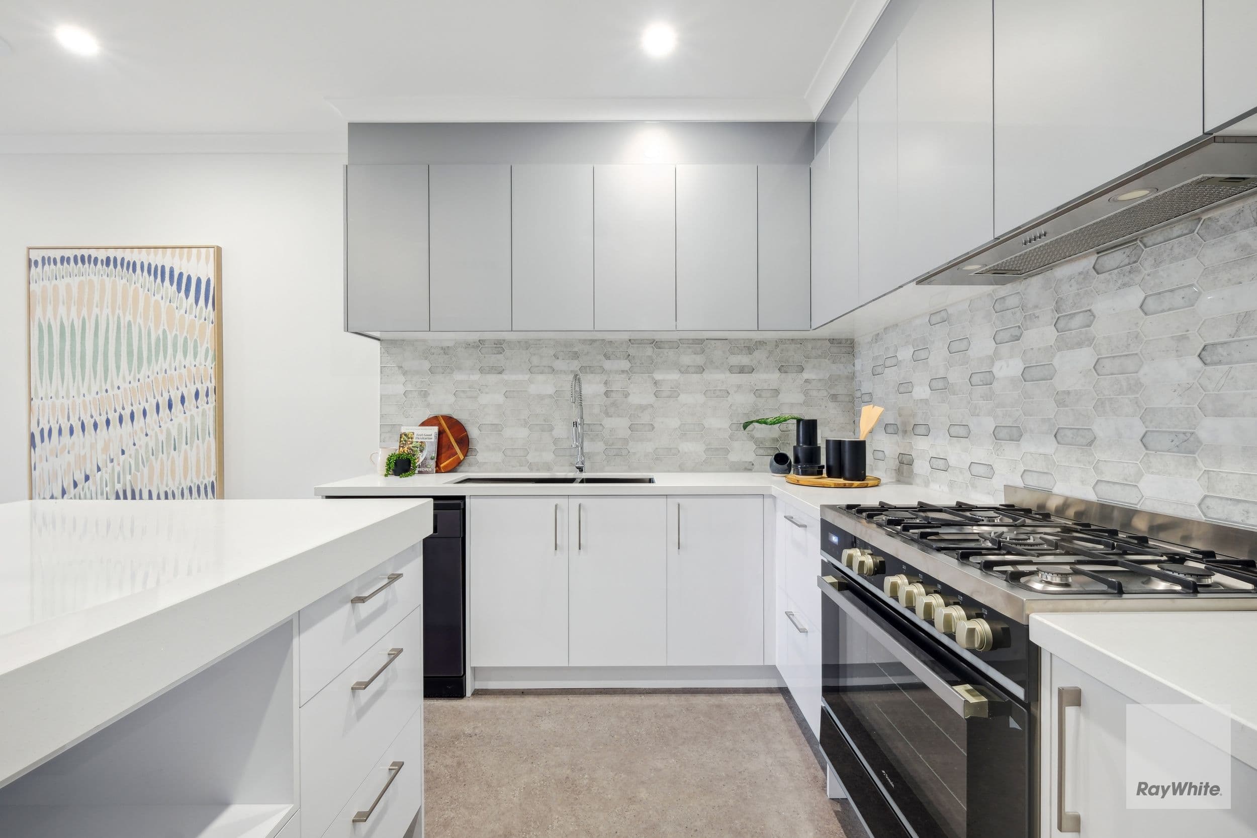 18 Ashfordby Street, BONNIE BROOK VIC 3335, Bonnie Brook - Thumbnail 4