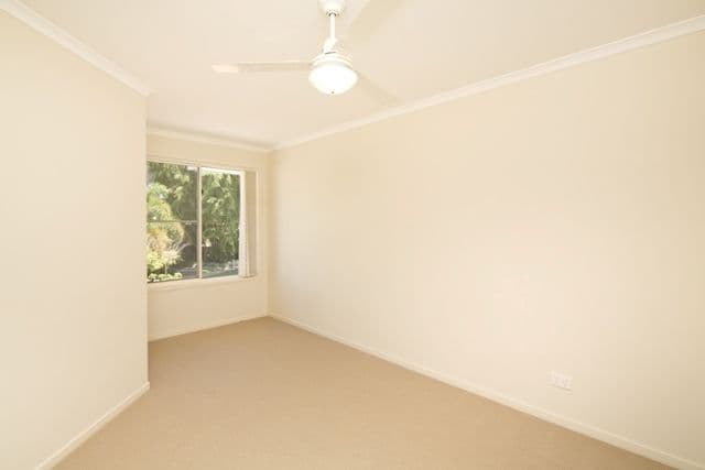 31 Swan Street, BEERWAH QLD 4519, Beerwah - Thumbnail 6