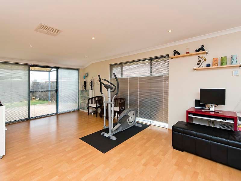 15 Ruby Avenue, LANGFORD WA 6147, Langford - Thumbnail 8