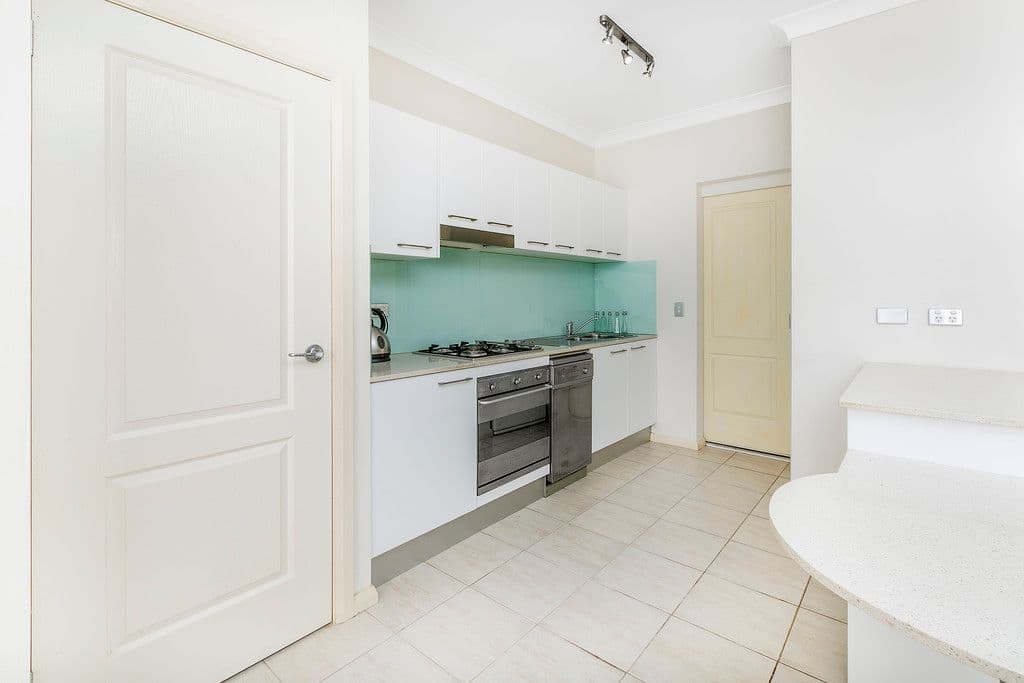 600 Pittwater Road, NORTH MANLY NSW 2100, North Manly - Thumbnail 2