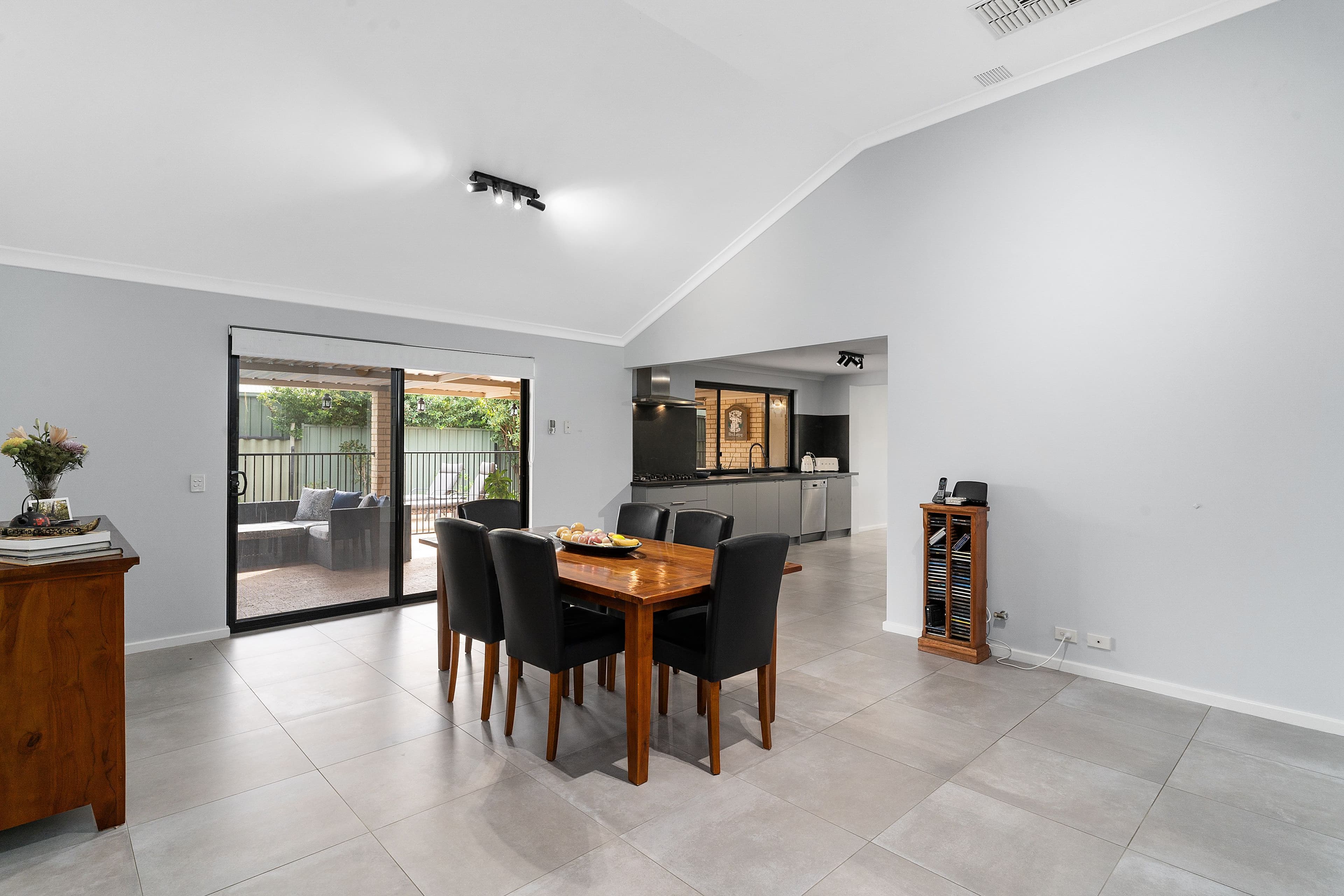 11 Withers Grove, Woodvale WA 6026, Woodvale - Thumbnail 6