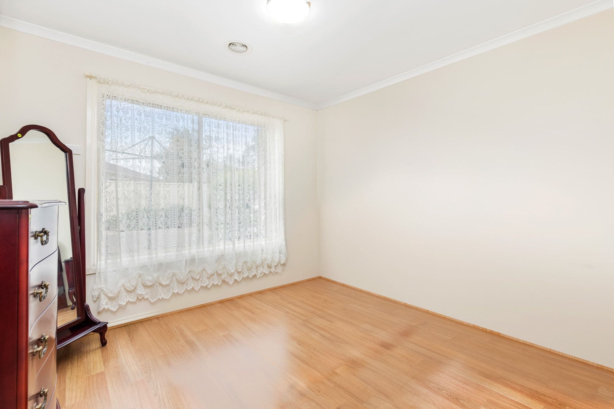 4 Hotham Crescent, Hoppers Crossing VIC 3029, Hoppers Crossing - Thumbnail 6