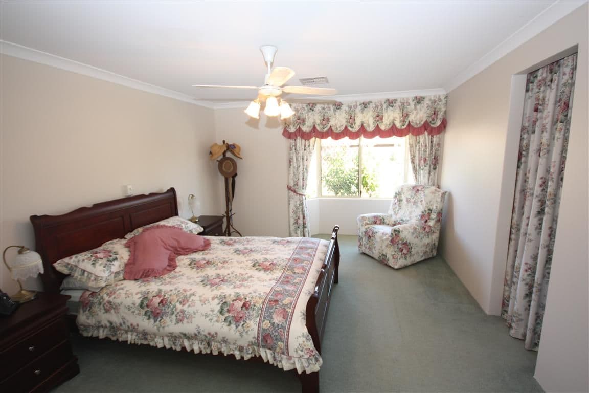 16 Bluegum Road, MORLEY WA 6062, Morley - Thumbnail 7