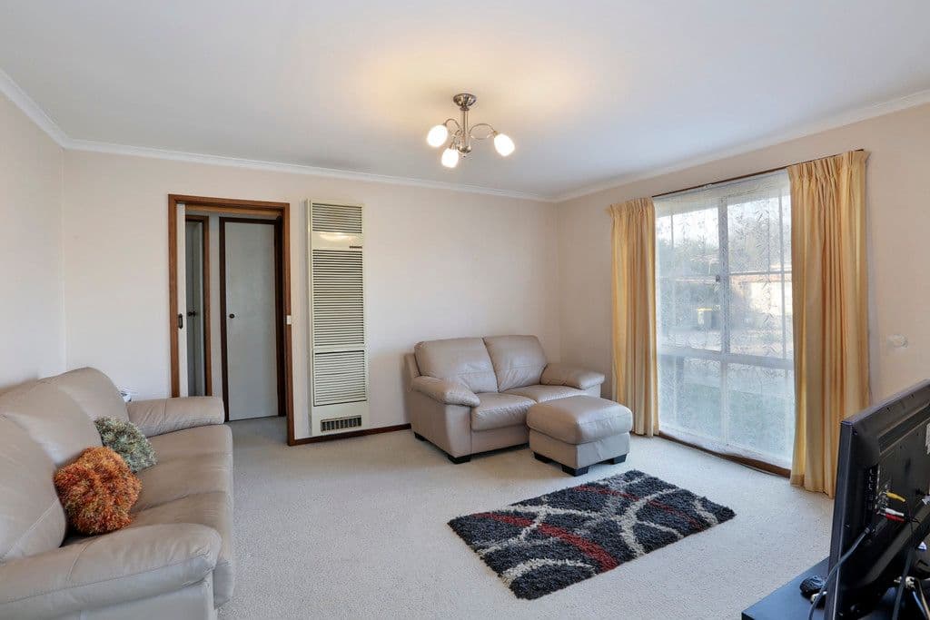 11-13 Fontaine Street, Grovedale VIC 3216, Grovedale - Thumbnail 3