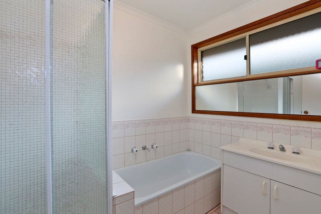 11-13 Fontaine Street, Grovedale VIC 3216, Grovedale - Thumbnail 8