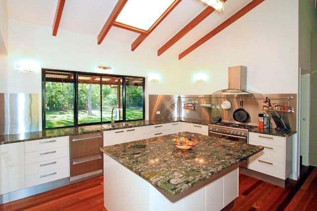 76 Preston Road, ADELAIDE PARK QLD 4703, Adelaide Park - Thumbnail 2