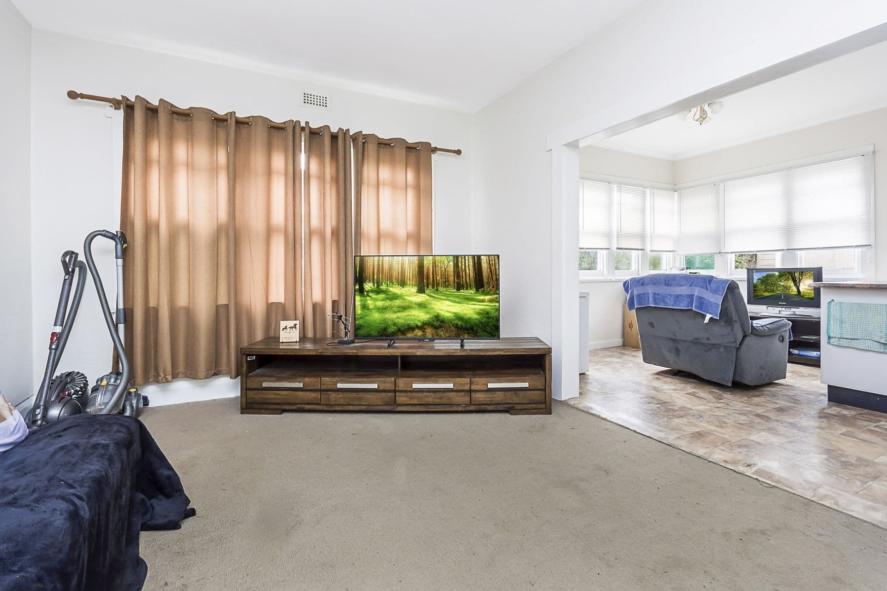 6 Pershing Street, Mowbray TAS 7248, Mowbray - Thumbnail 3