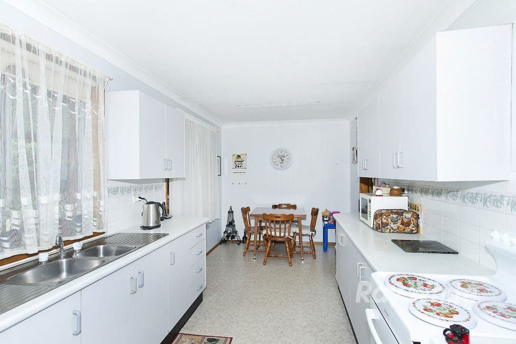 2 Mullard Close, Shortland - Thumbnail 2