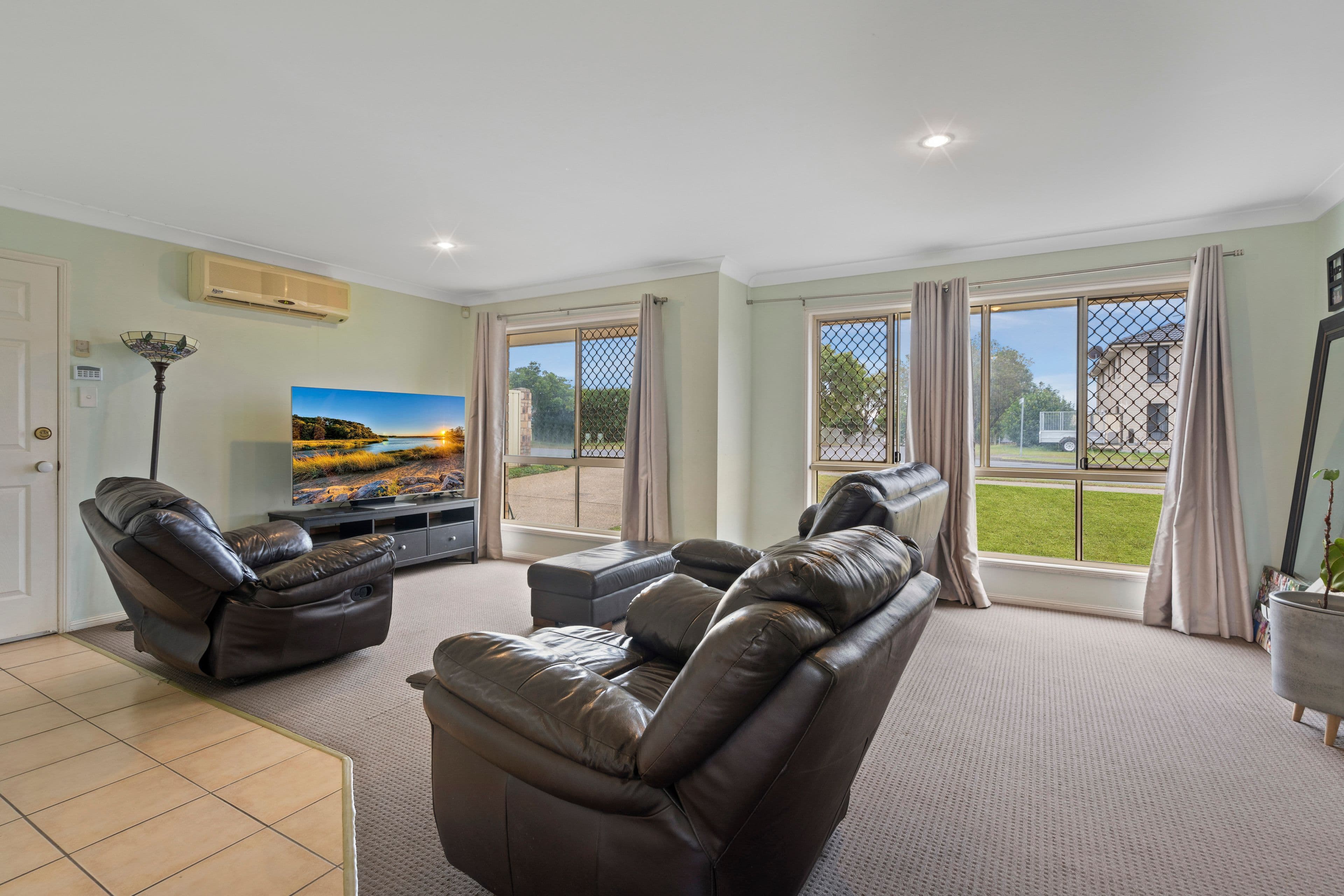 106 Herses Road, Eagleby QLD 4207, Eagleby - Thumbnail 2